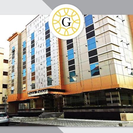 Gold Palace Serviced Apartments เจดดาห์ ภายนอก รูปภาพ